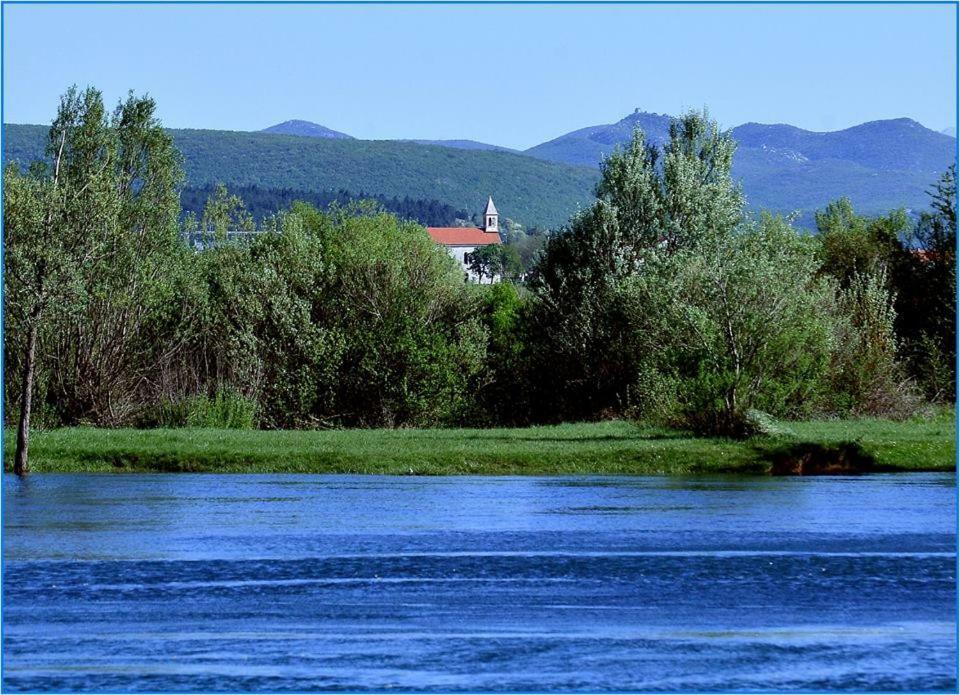 Obrovac Sinjski Ivan מראה חיצוני תמונה